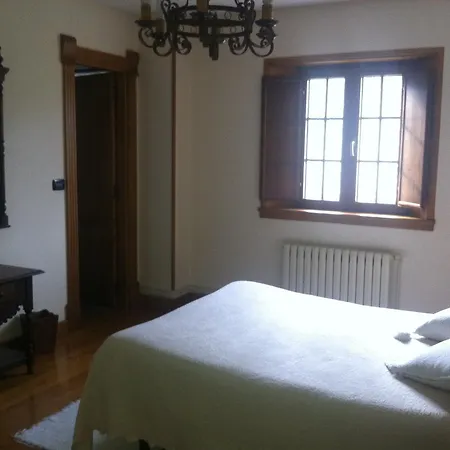 El Urogallo Hotel